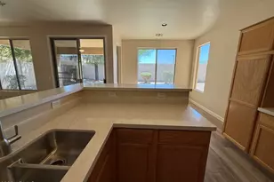 6223 W Wikieup Ln, Glendale, AZ 85308 - Photo 4