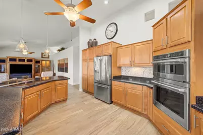 9841 E Emerald Drive, Sun Lakes, AZ 85248 - Photo 12