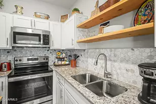 8322 N 22nd Ln, Phoenix, AZ 85021 - Photo 14