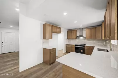 3909 W Griswold Road, Phoenix, AZ 85051 - Photo 18