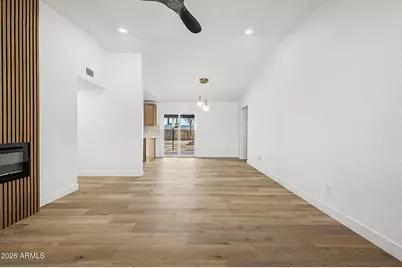 3909 W Griswold Road, Phoenix, AZ 85051 - Photo 12