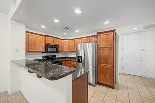 5450 E Deer Valley Dr, Phoenix, AZ 85054 - Photo 10