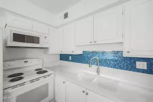 8221 E Garfield St, Scottsdale, AZ 85257 - Photo 14