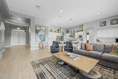 8506 S 29th Way, Phoenix, AZ 85042 - Photo 14