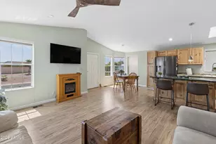 8865 E Baseline Rd, Mesa, AZ 85209 - Photo 14