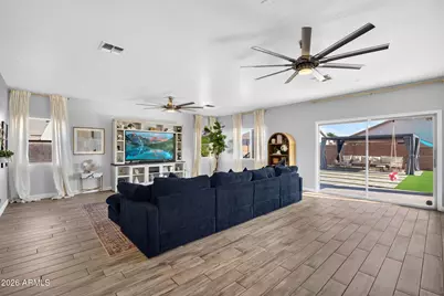 7601 W Southgate Avenue, Phoenix, AZ 85043 - Photo 16