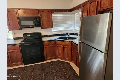 802 N Alzora Way, Tolleson, AZ 85353 - Photo 4