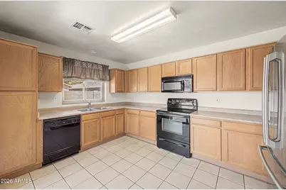 43568 W Bedford Drive, Maricopa, AZ 85138 - Photo 12