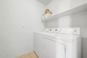 43568 W Bedford Dr, Maricopa, AZ 85138 - Photo 34