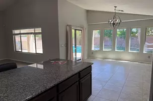 23221 N 40th Way, Phoenix, AZ 85050 - Photo 8