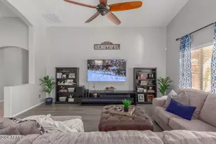 23221 N 40th Way, Phoenix, AZ 85050 - Photo 4