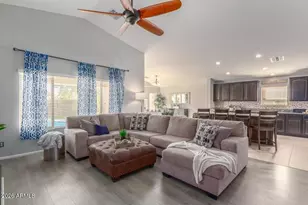 23221 N 40th Way, Phoenix, AZ 85050 - Photo 8