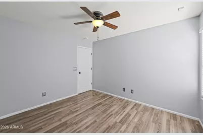 23221 N 40th Way, Phoenix, AZ 85050 - Photo 14