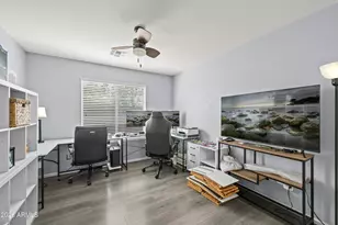 23221 N 40th Way, Phoenix, AZ 85050 - Photo 18