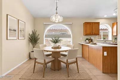 12721 W Palm Lane, Avondale, AZ 85392 - Photo 4
