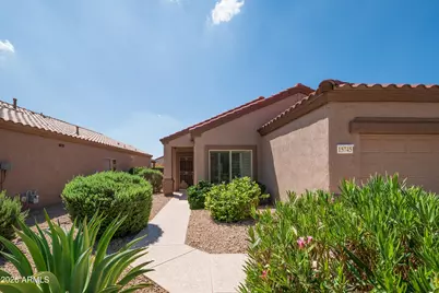 15745 W Desert Meadow Drive, Surprise, AZ 85374 - Photo 26