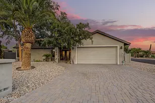 12615 N 38th Pl, Phoenix, AZ 85032 - Photo 1