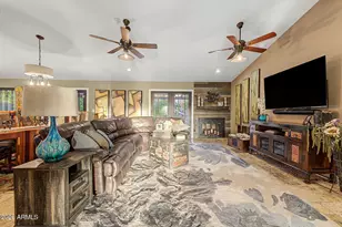12615 N 38th Pl, Phoenix, AZ 85032 - Photo 10