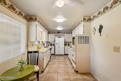 10515 W Roundelay Circle, Sun City, AZ 85351 - Photo 14