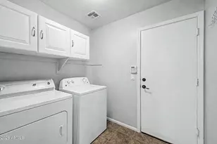 37947 N Luke Ln, San Tan Valley, AZ 85140 - Photo 32