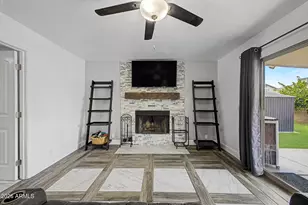 3926 W Mariposa Grande Ln, Glendale, AZ 85310 - Photo 12
