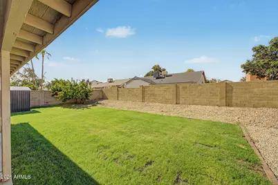 3926 W Mariposa Grande Lane, Glendale, AZ 85310 - Photo 36