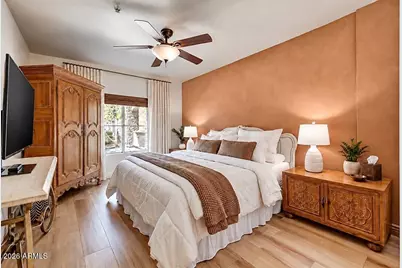 5450 E Deer Valley Drive #1020, Phoenix, AZ 85054 - Photo 4