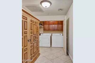 5450 E Deer Valley Drive #1020, Phoenix, AZ 85054 - Photo 10