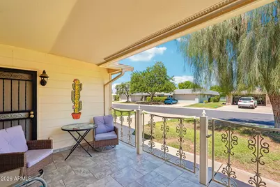 10343 W Prairie Hills Circle, Sun City, AZ 85351 - Photo 2