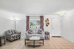 10343 W Prairie Hills Cir, Sun City, AZ 85351 - Photo 6