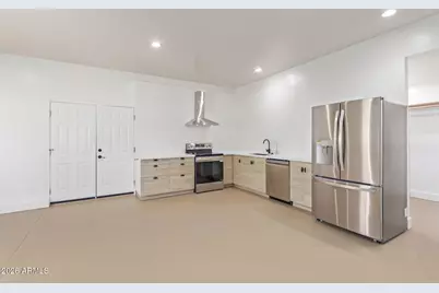 2002 W Mulberry Drive, Phoenix, AZ 85015 - Photo 2