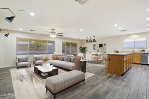 8744 W Lone Cactus Dr, Peoria, AZ 85382 - Photo 4