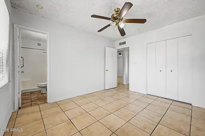 8201 W Sells Drive, Phoenix, AZ 85033 - Photo 14