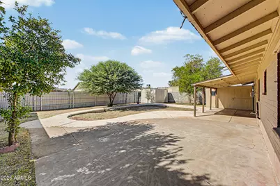8201 W Sells Drive, Phoenix, AZ 85033 - Photo 24