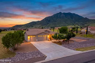 6577 E Saddlehorn Circle, Hereford, AZ 85615 - Photo 1