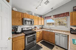 9255 E Ellis St, Mesa, AZ 85207 - Photo 10