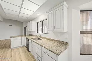 17803 N 136th Dr, Sun City West, AZ 85375 - Photo 16