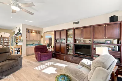 5422 W West Wind Drive, Glendale, AZ 85310 - Photo 8