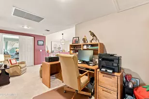 5422 W West Wind Dr, Glendale, AZ 85310 - Photo 20