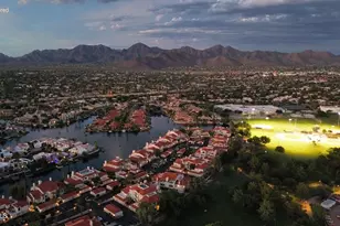 10080 E Mountainview Lake Dr, Scottsdale, AZ 85258 - Photo 4