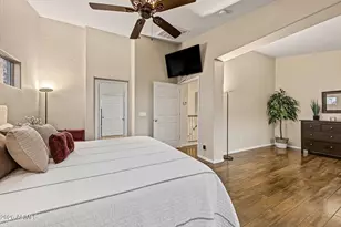894 S Oak St, Gilbert, AZ 85233 - Photo 16