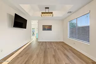 894 S Oak St, Gilbert, AZ 85233 - Photo 10