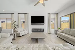 8041 E Jacaranda St, Mesa, AZ 85207 - Photo 12