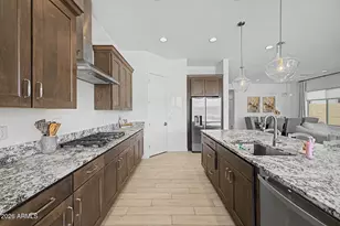 8041 E Jacaranda St, Mesa, AZ 85207 - Photo 18