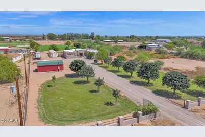 43607 N Coyote Road, San Tan Valley, AZ 85140 - Photo 32