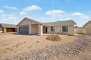 2067 W Gila Ln, Chandler, AZ 85224 - Photo 4