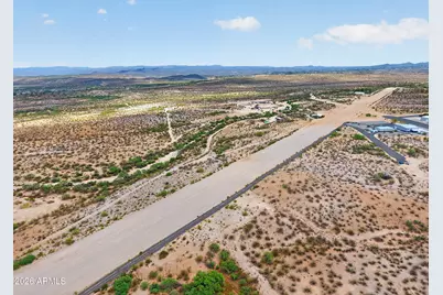 36520 S Matthie Ranch Road, Wickenburg, AZ 85390 - Photo 34
