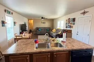 7810 W Peoria Ave, Peoria, AZ 85345 - Photo 18