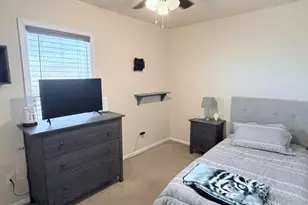 7810 W Peoria Ave, Peoria, AZ 85345 - Photo 24