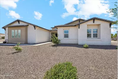 1647 E Lobo Street, San Tan Valley, AZ 85140 - Photo 12